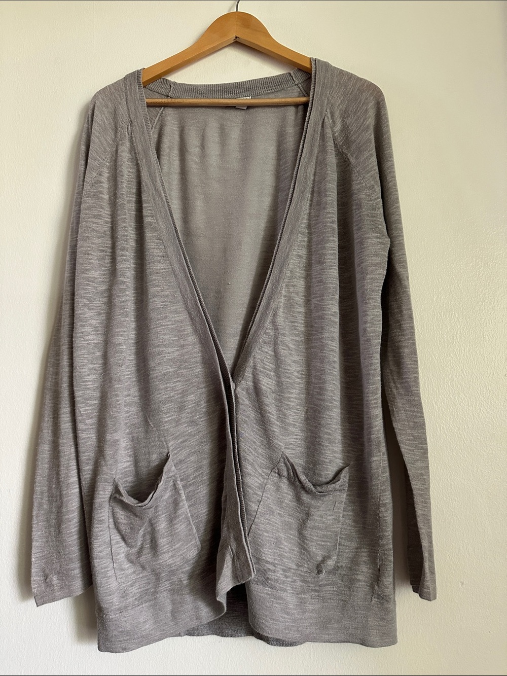 American Eagle Outfitters Light Gray Open Front Cardigan